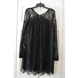 Black lace dress